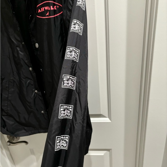 Vans black jacket - Picture 4 of 5